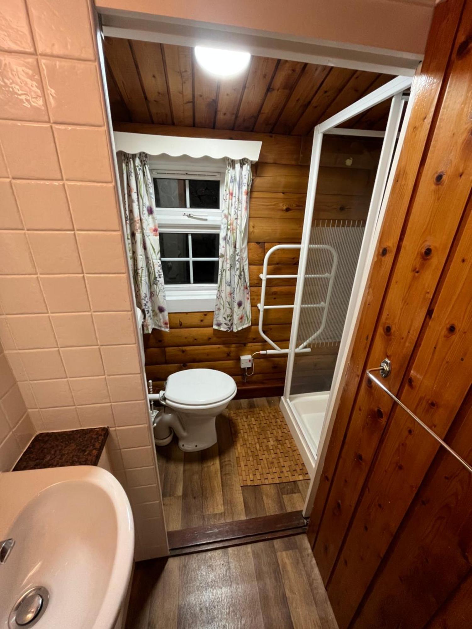 Snowdonia Escape Villa Trawsfynydd Ngoại thất bức ảnh